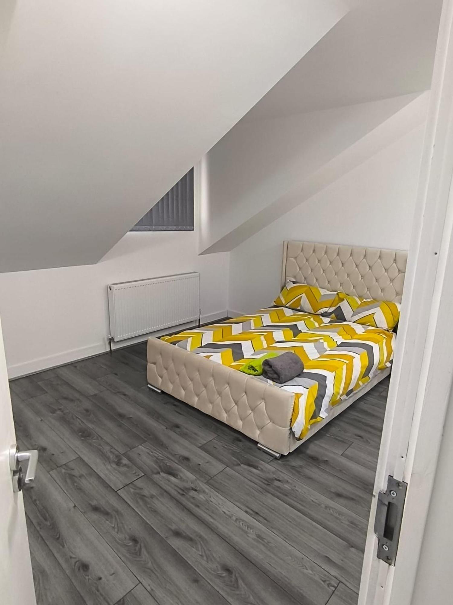 Spacious Full Home - Perfect For Families & Groups Oldbury  Exteriér fotografie