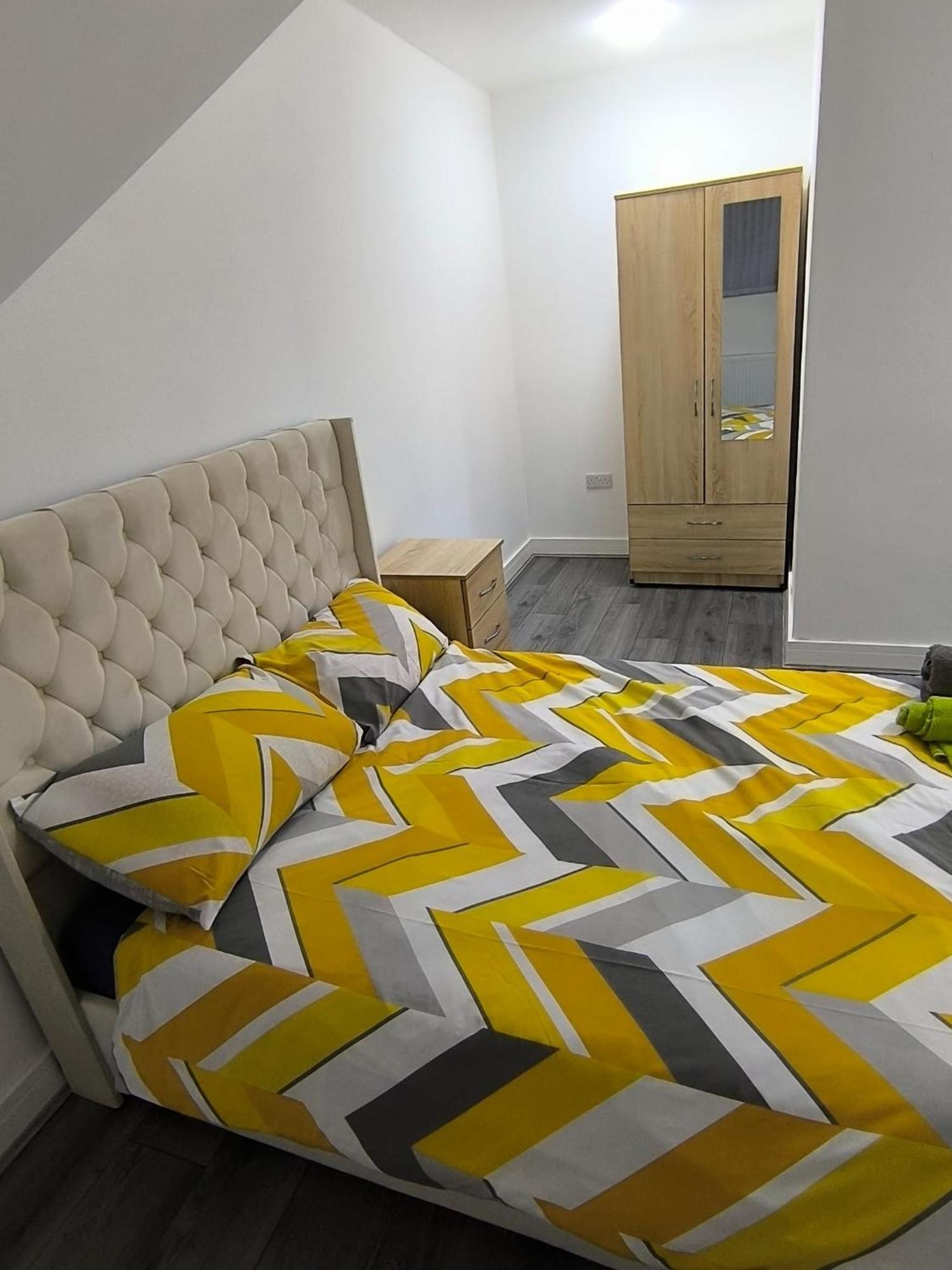 Spacious Full Home - Perfect For Families & Groups Oldbury  Exteriér fotografie
